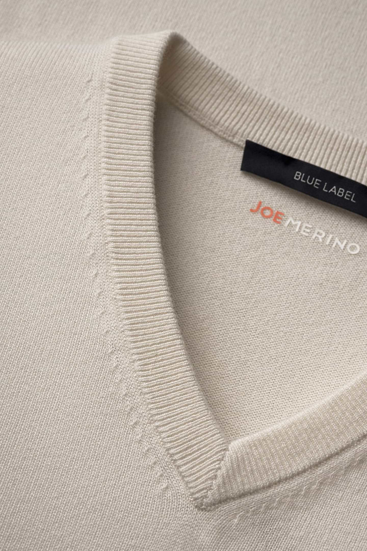 Blue Label Merino Cashmere V-Neck Wool White - Base Image