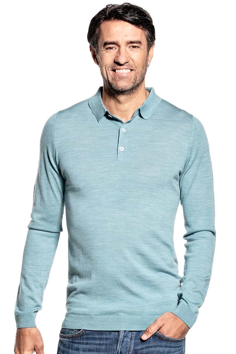 Polo met lange mouwen voor mannen gemaakt van merinowol in het Helderblauw