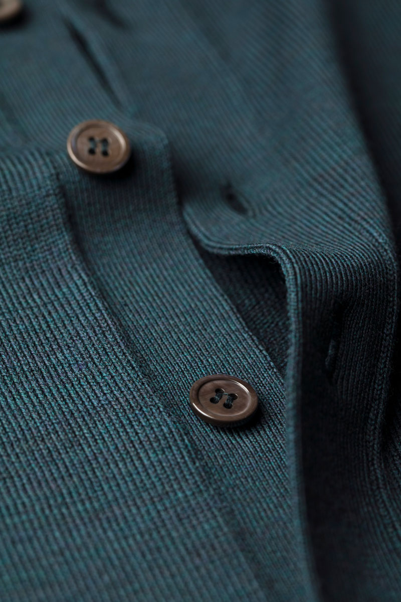 Vest Button Easy Fit Proud Peacock