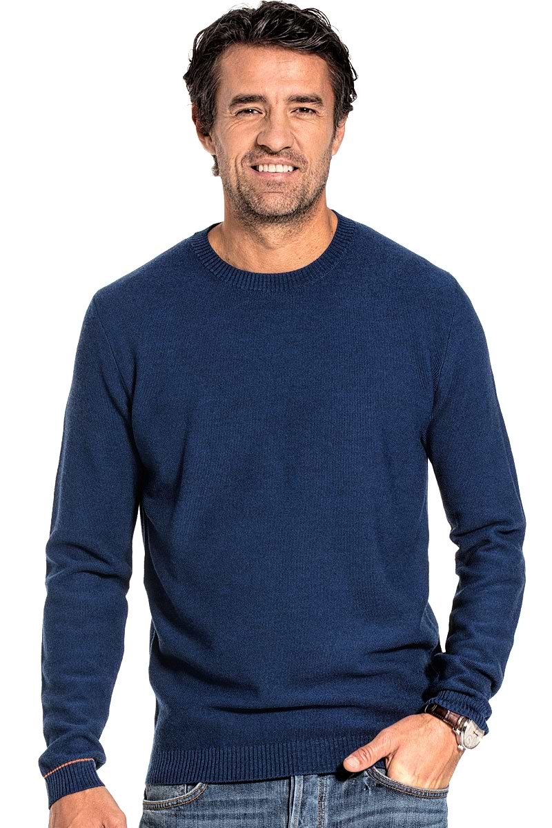 Honeycomb knit sweater for men made of Merino wool in Blue