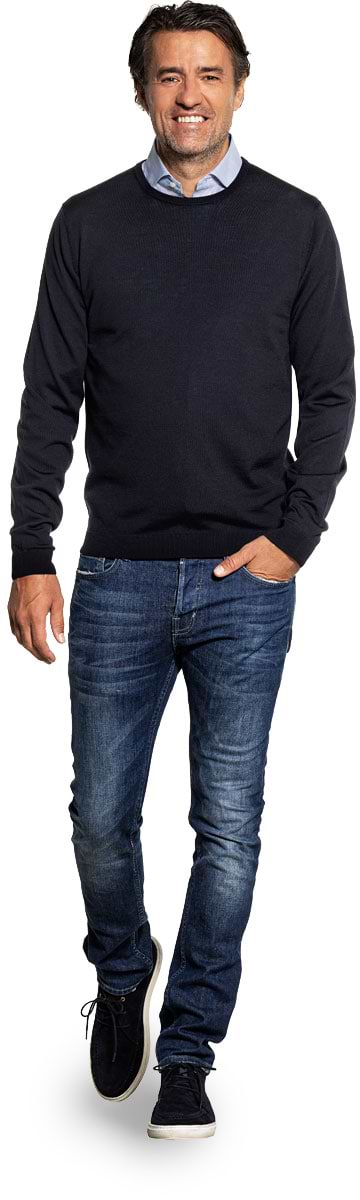 Classic Crew Very Dark Navy