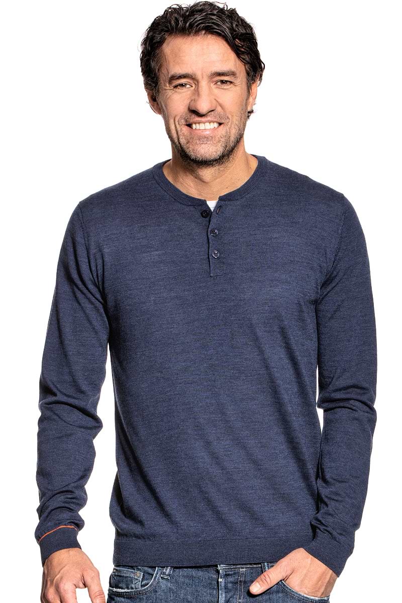 Henley long sleeve for men made of Merino wool in Blue