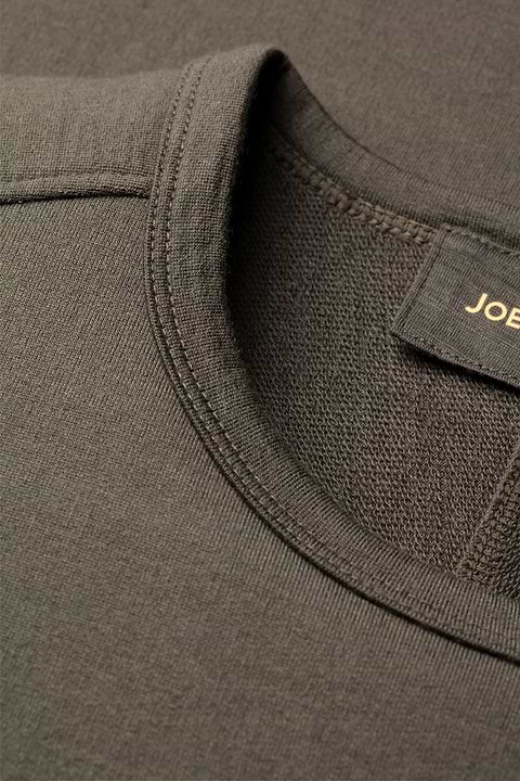 Joe Sweatshirt Military - Base Image