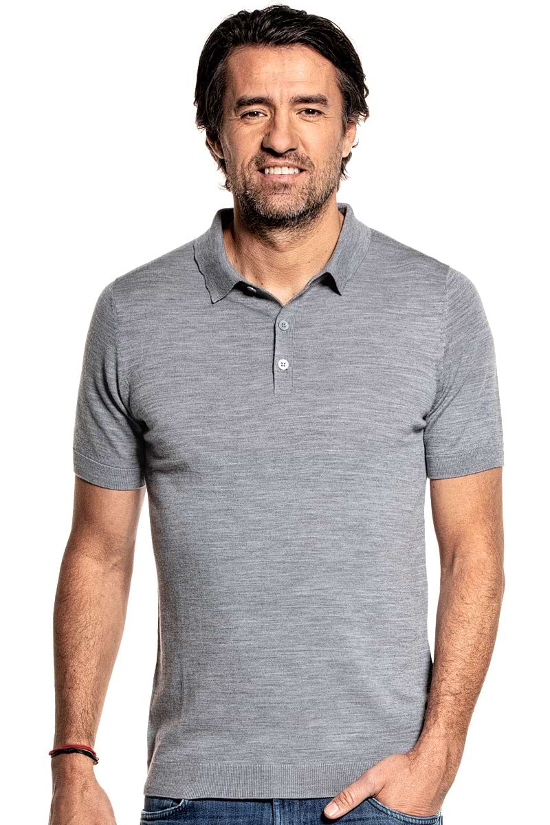 Luxury polo for men made of Merino wool in Grey