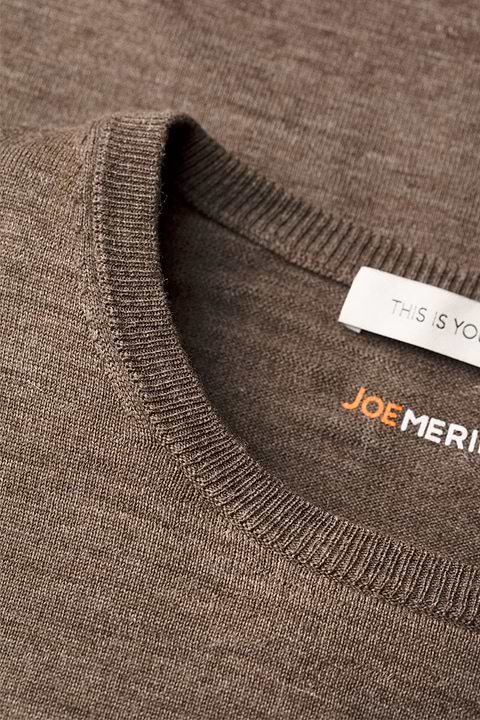 Classic Crew Undyed Cortado - Base Image