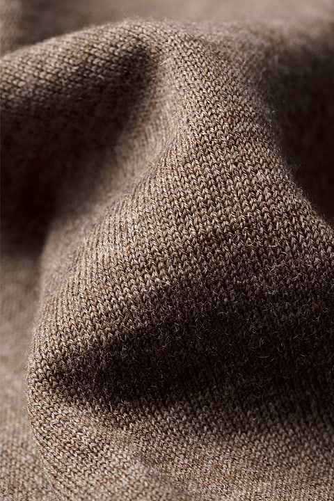 Classic Crew Undyed Cortado - Base Image