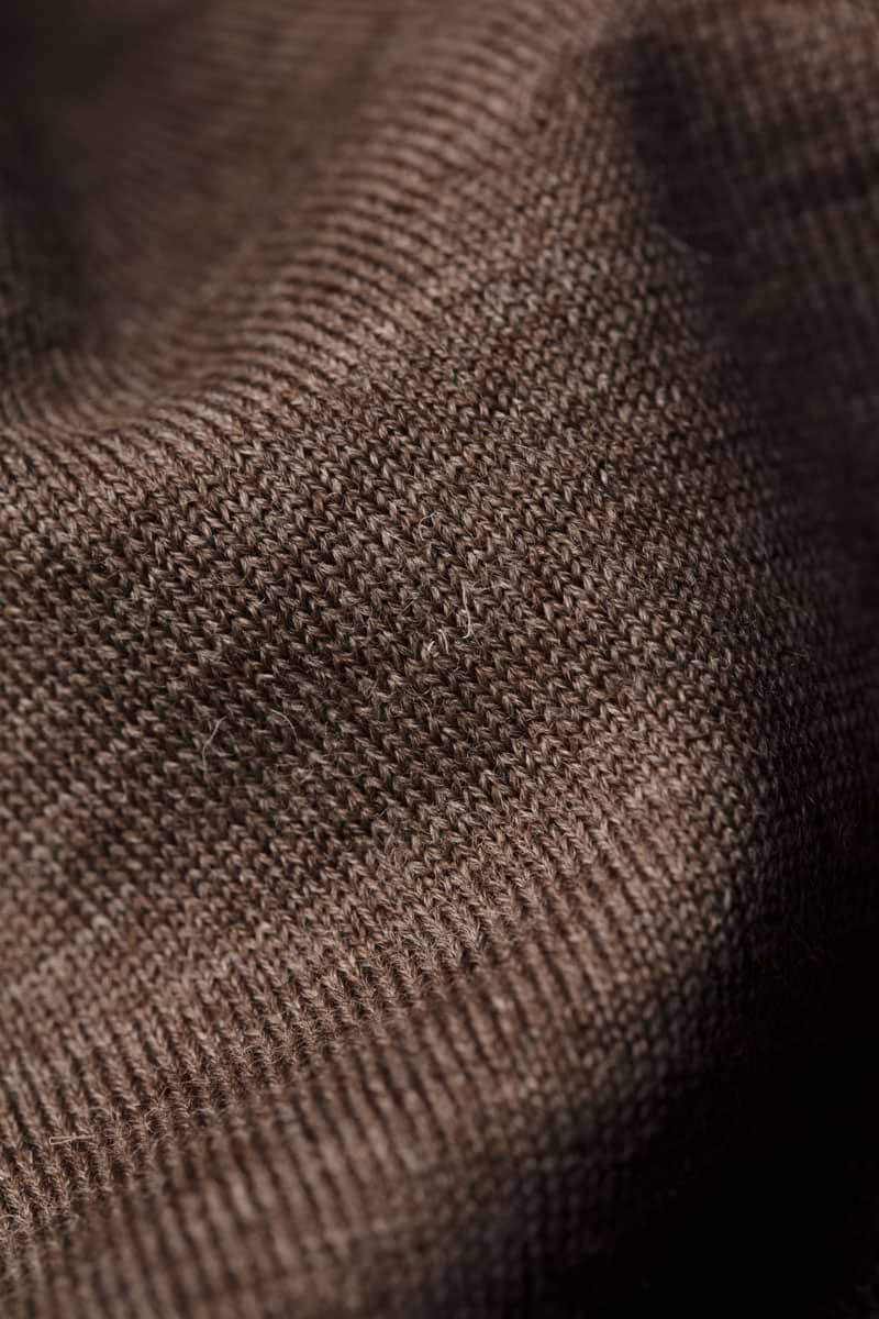 Joe V-neck Undyed Espresso