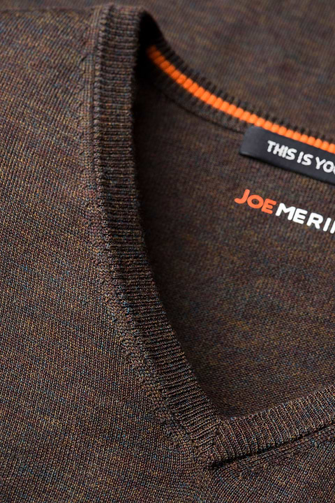 V-Neck Magic Five - Base Image