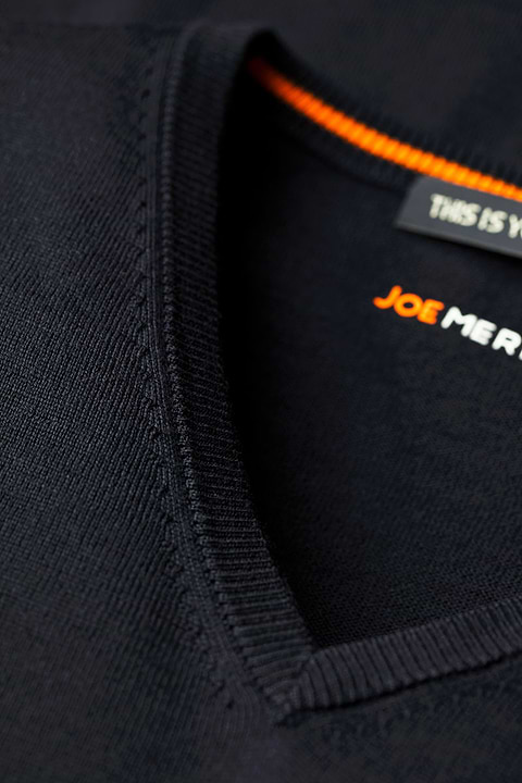 Joe V-Neck Very Dark Navy - Base Image