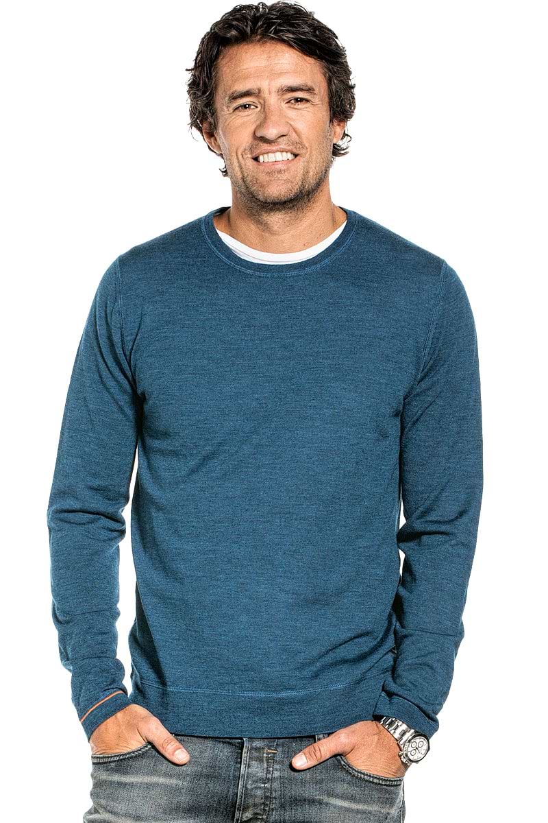 Crew neck pullover for men made of Merino wool in Blue