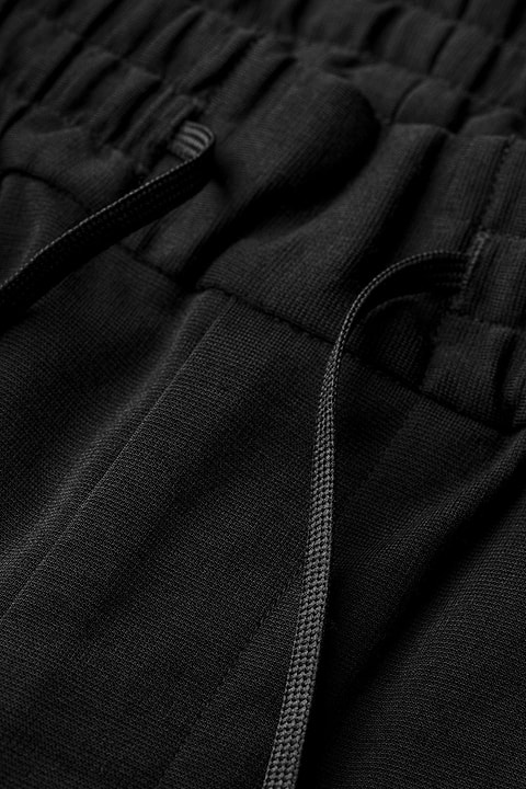 Travel Shorts Deep Black - Base Image