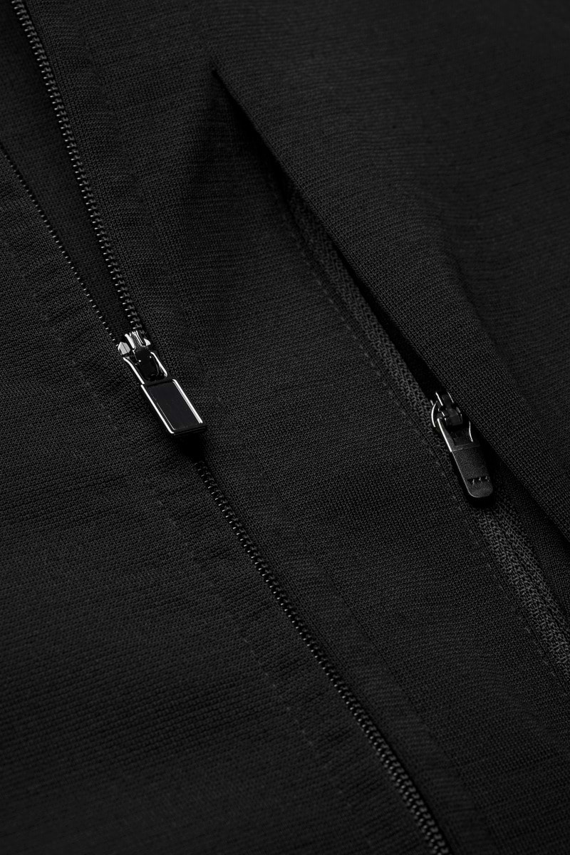 Travel Jacket Deep Black