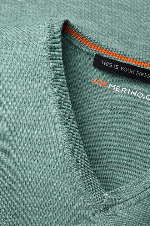 Joe V-neck Extra Long Antique Mint - Base Image