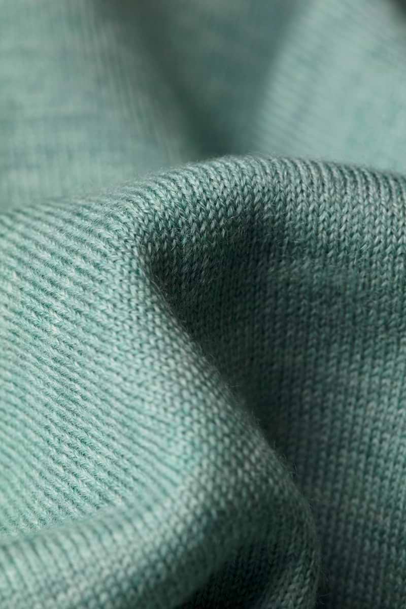 Joe V-Neck Antique Mint