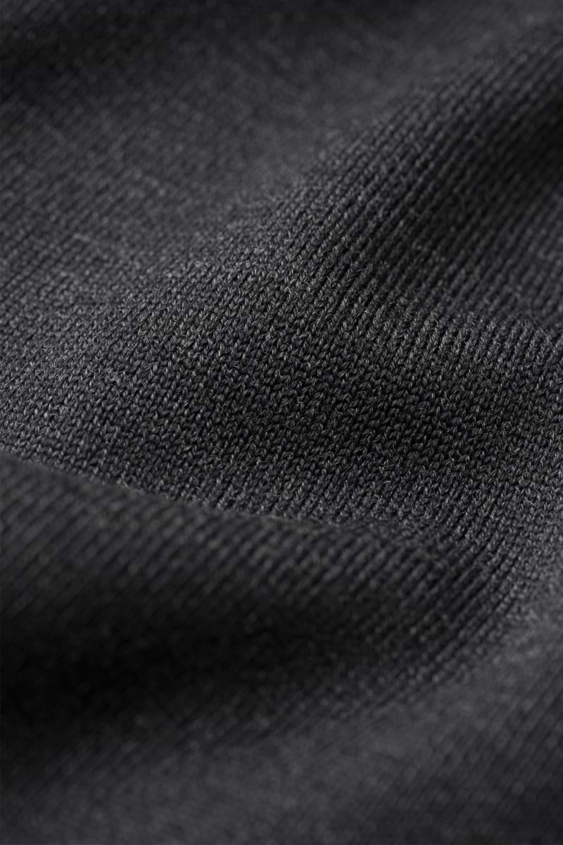 V-Neck Heavy Antracite Grey