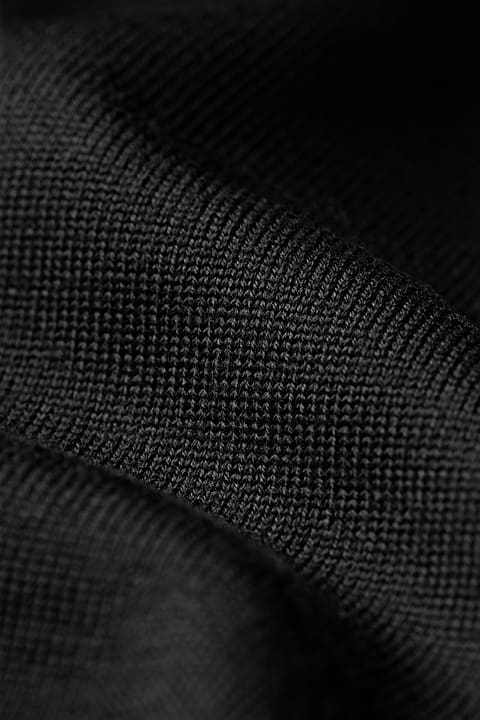 V-Neck Heavy Deep Black - Base Image