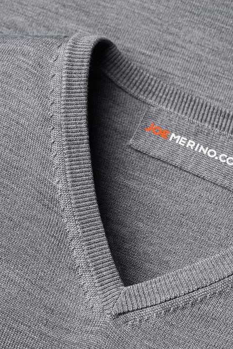 V-Neck Heavy Silver Grey - Base Image