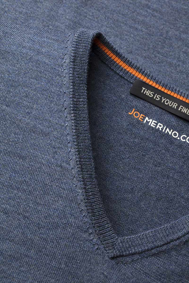 Joe V-Neck Jeans Blue