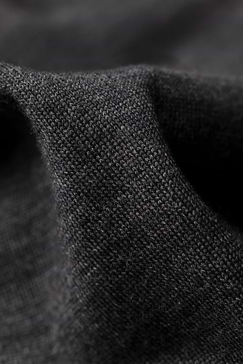 Joe V-neck Extra Long Antracite Grey  - Base Image