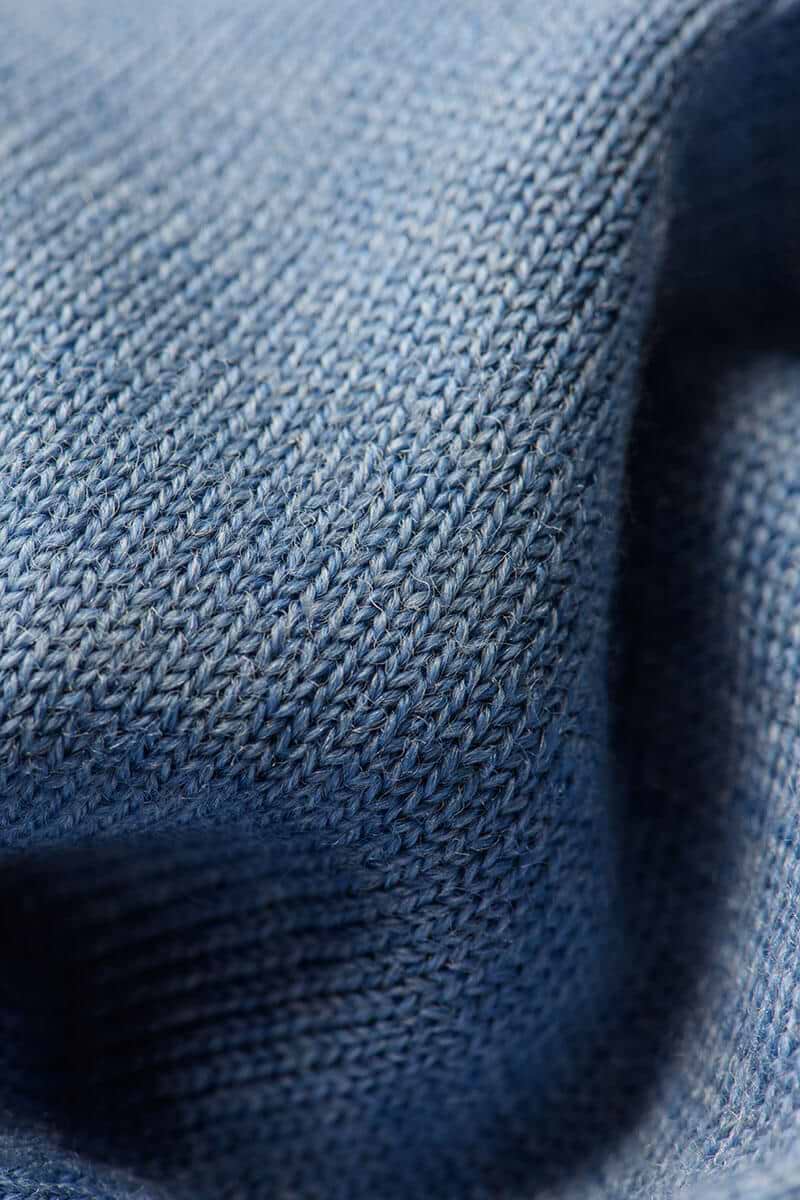 Joe V-neck Ice Blue