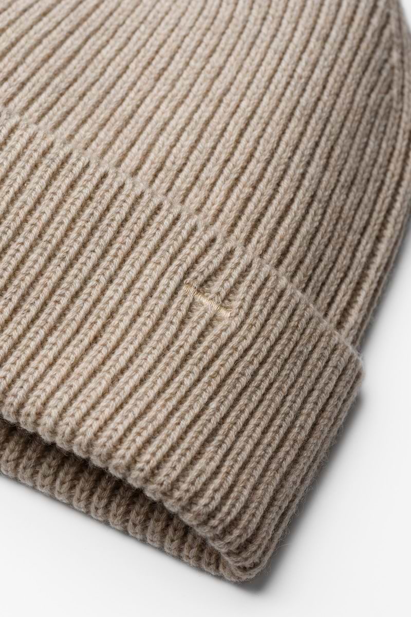 Blue Label Merino Cashmere Beanie Sand Beige - Base Image