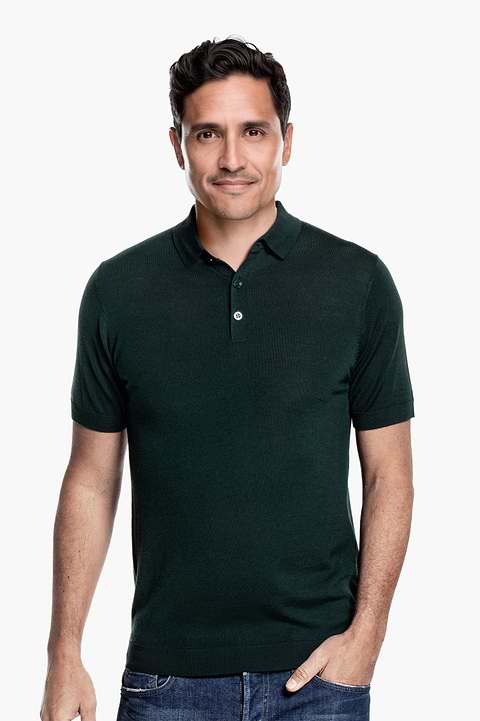 Riva Buttons Short Sleeve Very Dark Green - Base Image