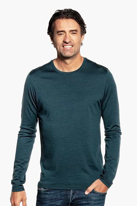 Shirt Long Sleeve Proud Peacock - Base Image