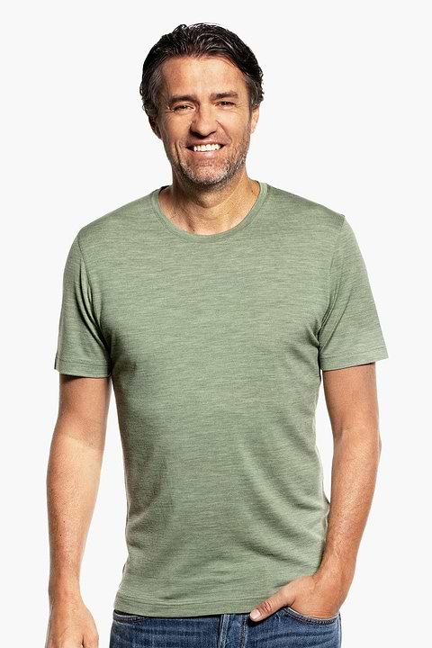 Joe Shirt Round Neck Agave Green  - Base Image