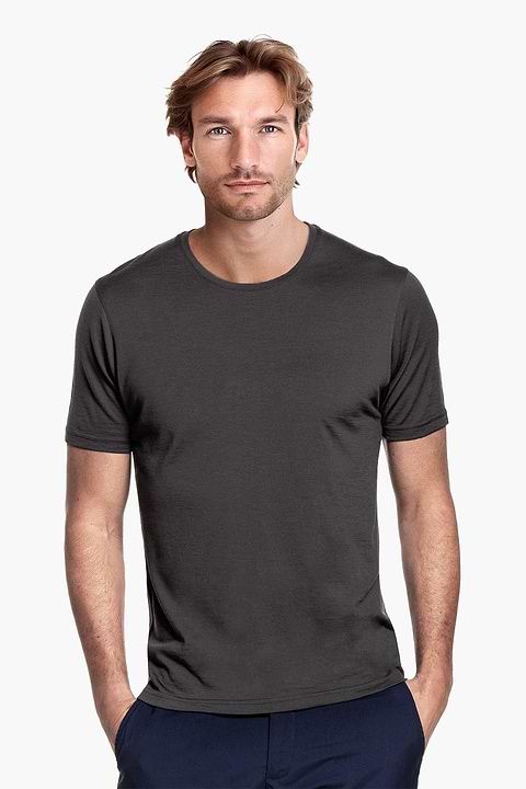 Joe Shirt Round Neck Bold Eagle - Base Image
