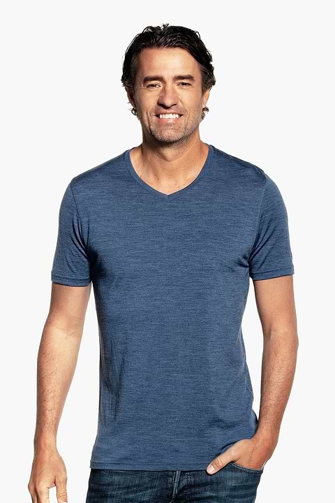 Joe Shirt V-neck Coastal Blue - Base Image