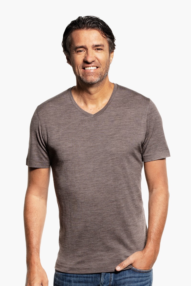 Joe Shirt V-neck Muddy Clay