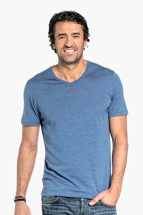 Joe Shirt V-neck Yacht Blue - Base Image