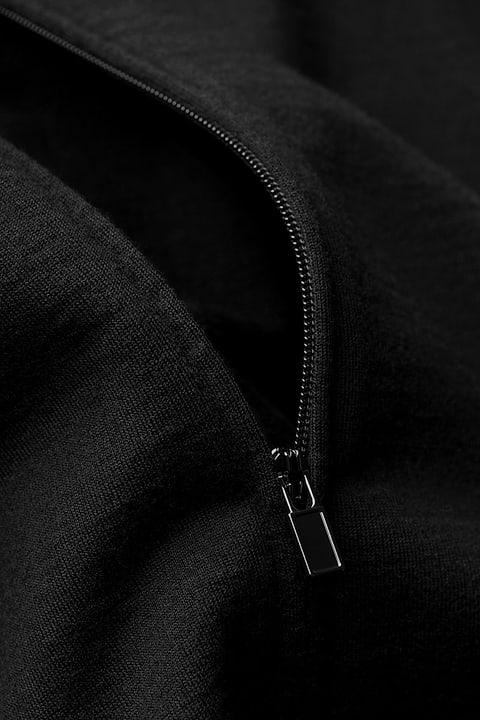 Joe Sweathoodie Deep Black - Base Image