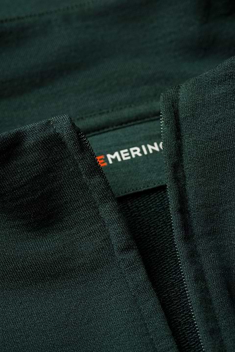 Joe Sweatvest Very Dark Green - Base Image