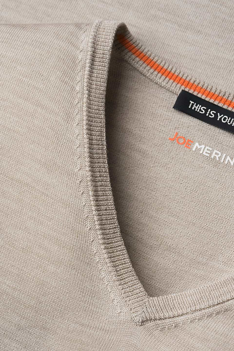 V-Neck Limestone Beige  - Base Image