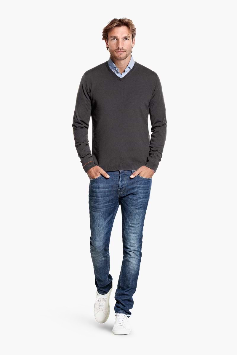 Joe V-Neck Bold Eagle