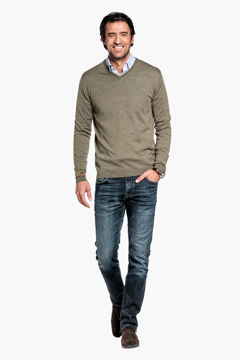 Joe V-Neck Clean Kaki