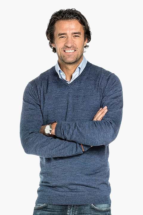 Joe V-Neck Coastal Blue - Base Image