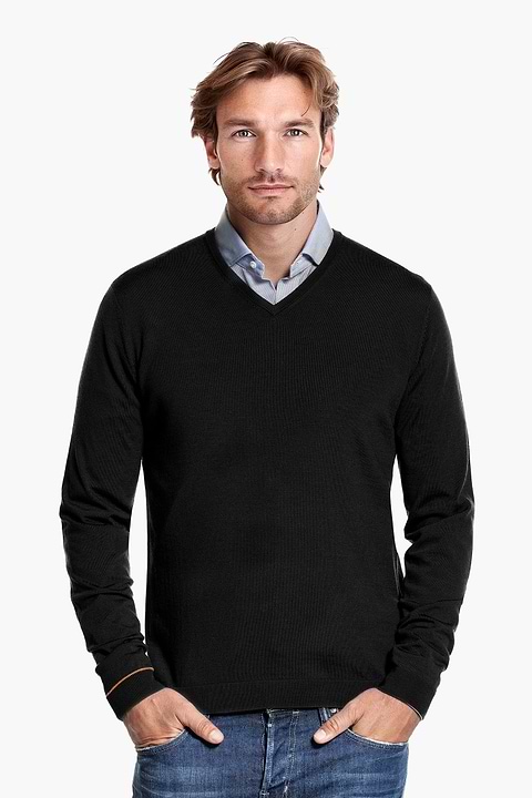 Joe V-Neck Deep Black - Base Image