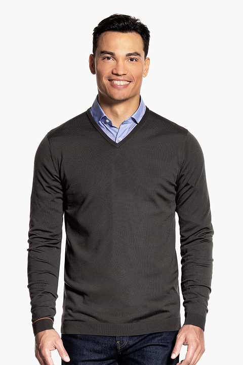 Joe V-neck Extra Long Bold Eagle - Base Image