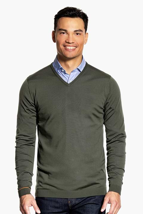 Joe V-neck Extra Long Classy Moss - Base Image