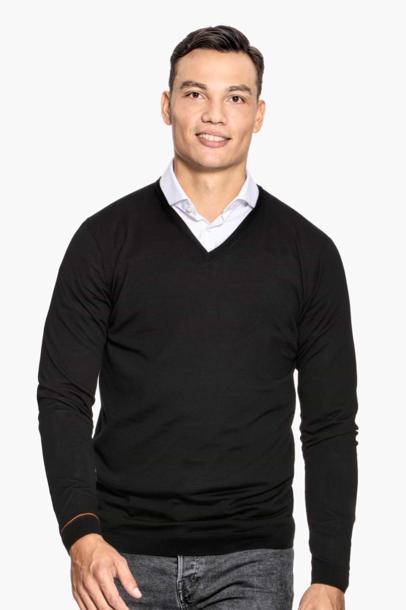 Joe V-neck Extra Long Deep Black