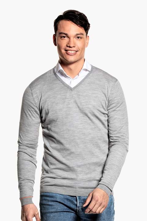 Joe V-neck Extra Long Grey Tropez - Base Image