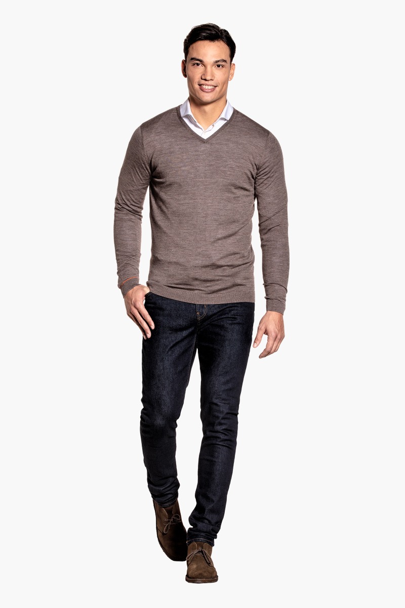 Joe V-neck Extra Long Muddy Clay