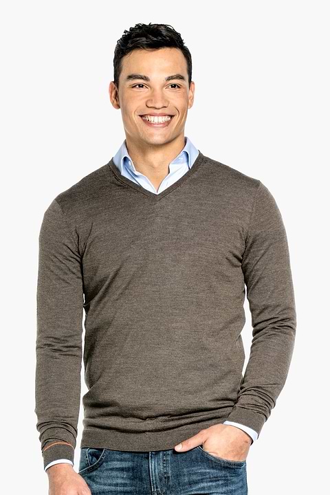 Joe V-neck Extra Long Tobacco Brown - Base Image