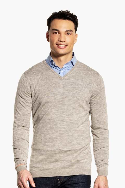 Joe V-neck Extra Long Undyed Latte - Base Image