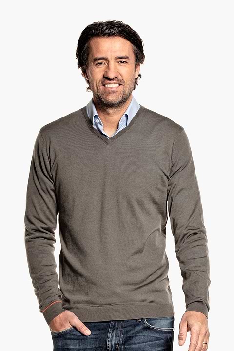 Joe V-neck Military - Base Image