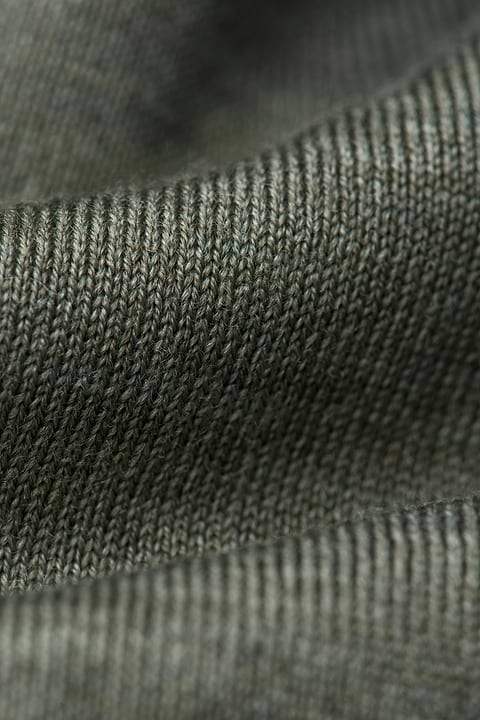 V-neck Extra Long Million Dollar Green - Base Image
