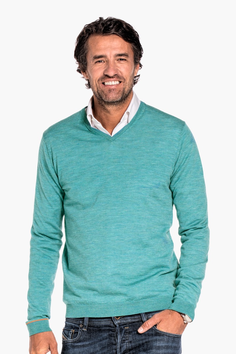 Joe V-neck Pacific Green
