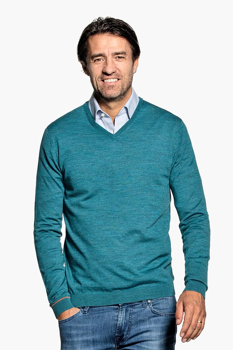 Joe V-Neck Petrol Bay - Base Image